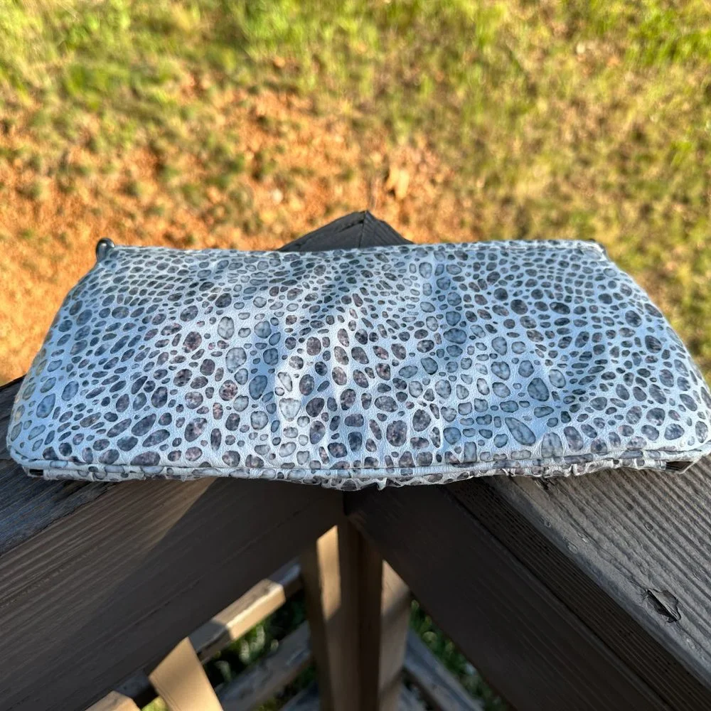 Vintage SR Squared by Sondra Roberts White and Iridescent Clutch